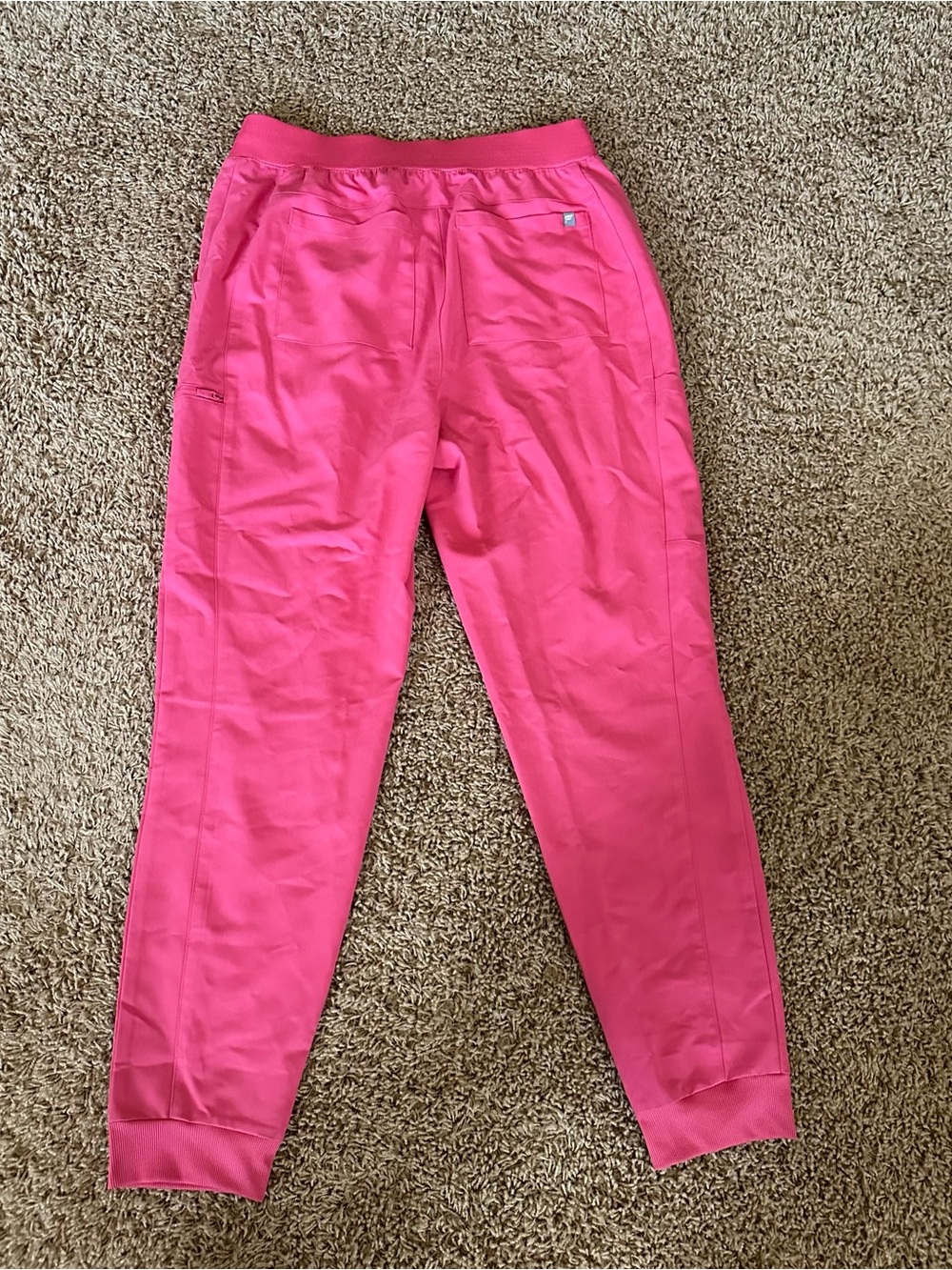 Pink Fabletics Scrub Set Large - Picture 5 of 11